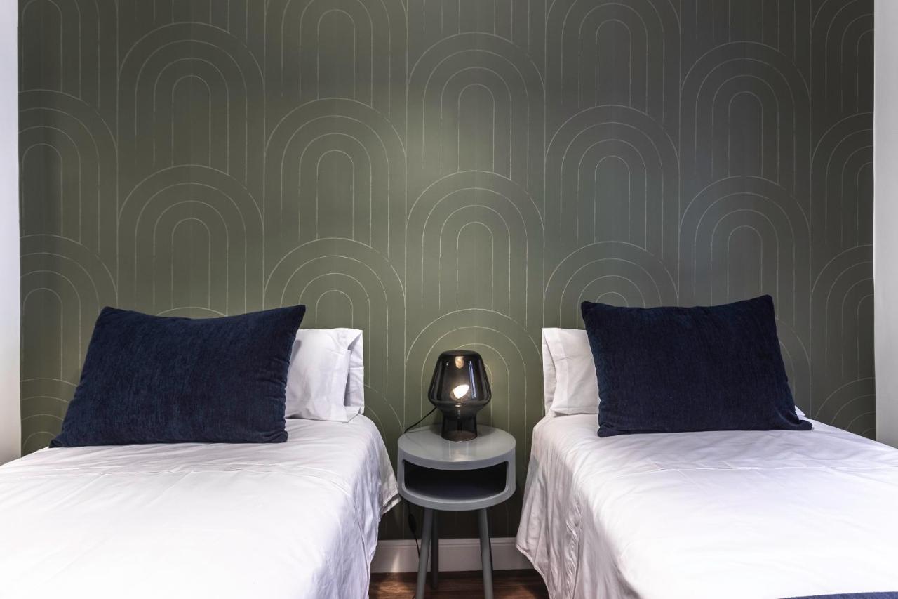 Piso De Diseno Junto Al Casco Viejo Apartment Bilbao Luaran gambar